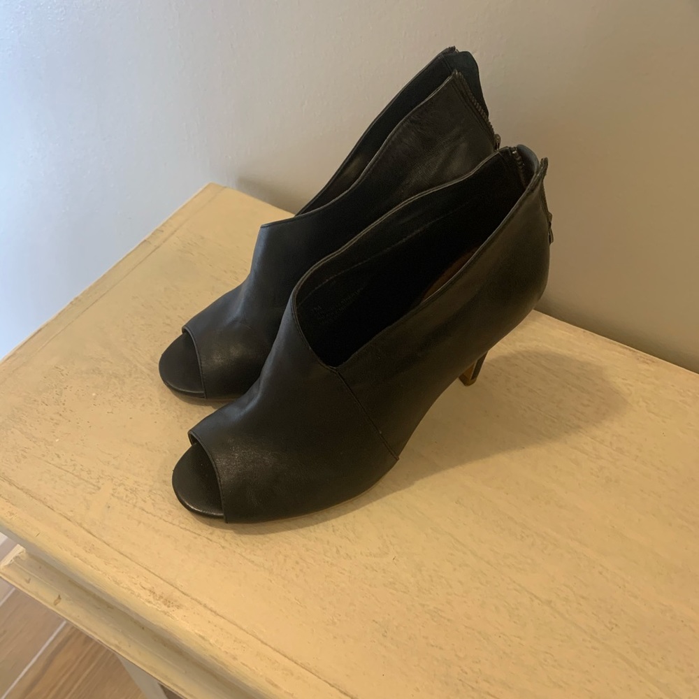 Halogen Heels